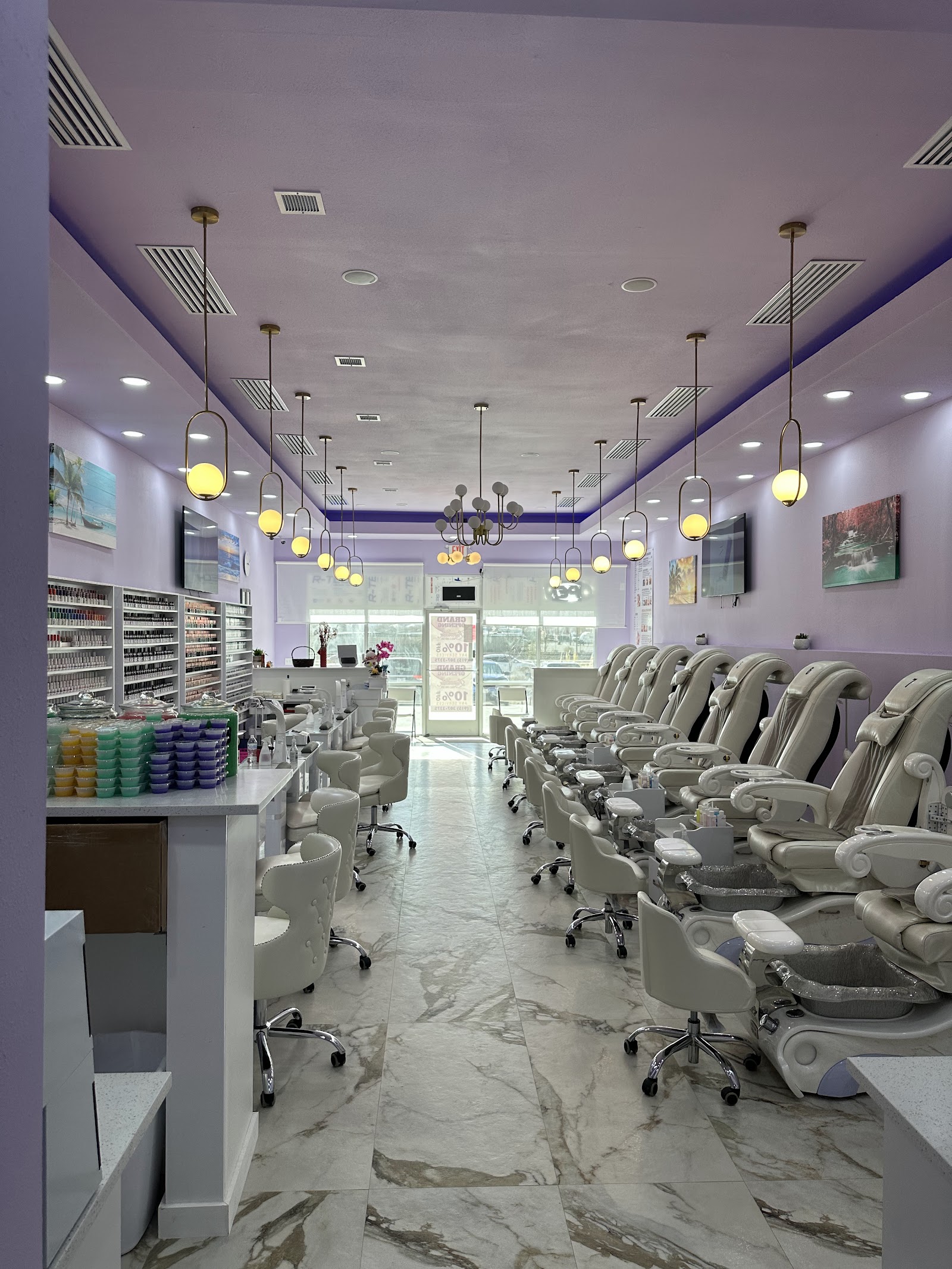Lavender nail and spa nail work in El Paso, Texas